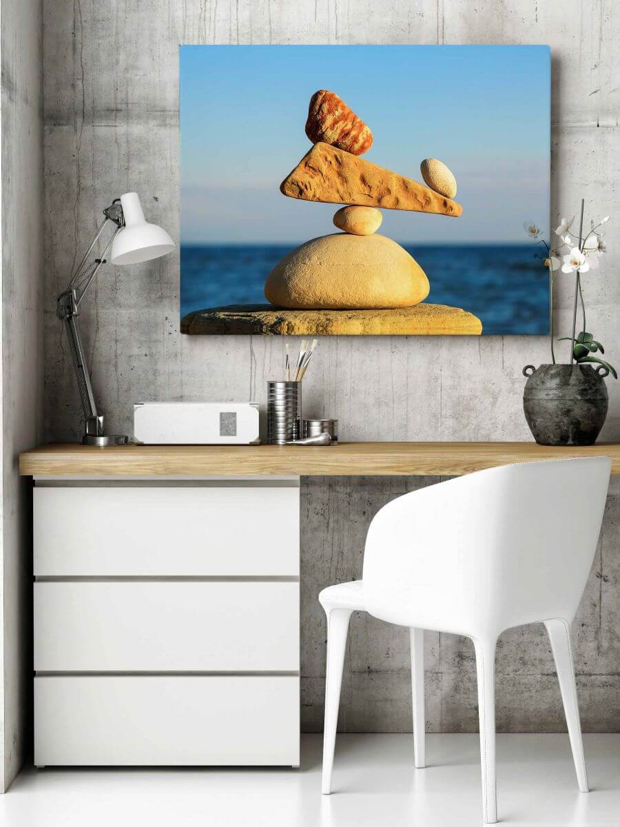 M5 MOCKUPs 16896216 Five balancing of pebbles AOAY1028