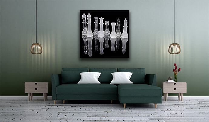 2m4_0002_2Mockup_P_0018_Print_Panormaic_0025_4025297_chess-pieces-isolated-on-black-background-beautiful-reflection_AOAY