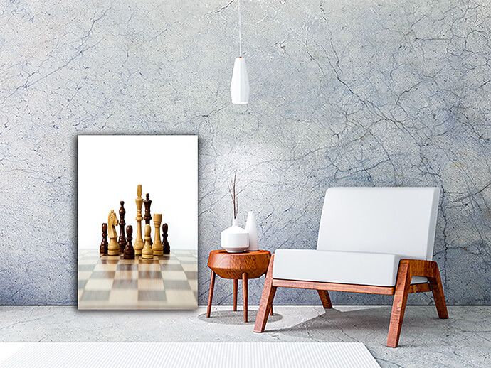 M1 0004 ML 0011 PRINT 0023 10200884 chess pieces on the board AOAY1446