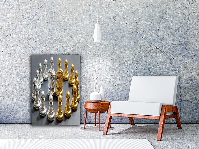 M1 0026 ML 0023 PRINT 0011 32112614 gold and silver chess on black background focus on knight AOAY1473