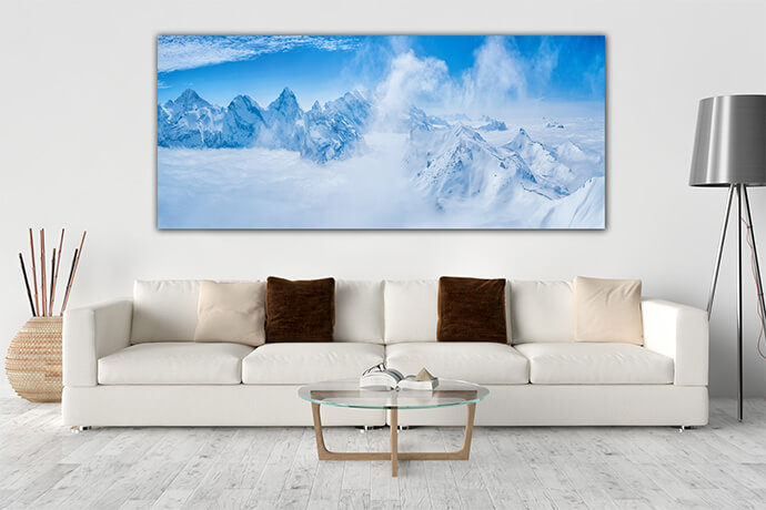 M2_0020_TL_0023_33823002_stunning-panoramic-view-snow-moutain-of-the-swiss-skyline_AOAY1772