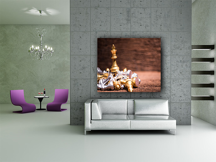 M2 0025 ML 0024 PRINT 0010 32117562 white chess on the top of number of chess pieces AOAY1474