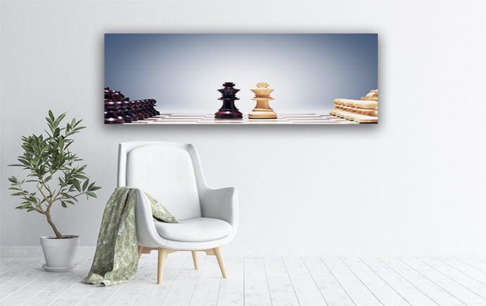 M4 0015 MP 0024 9998812 chess game two kings in centre of board other pieces lined up AOAY1445