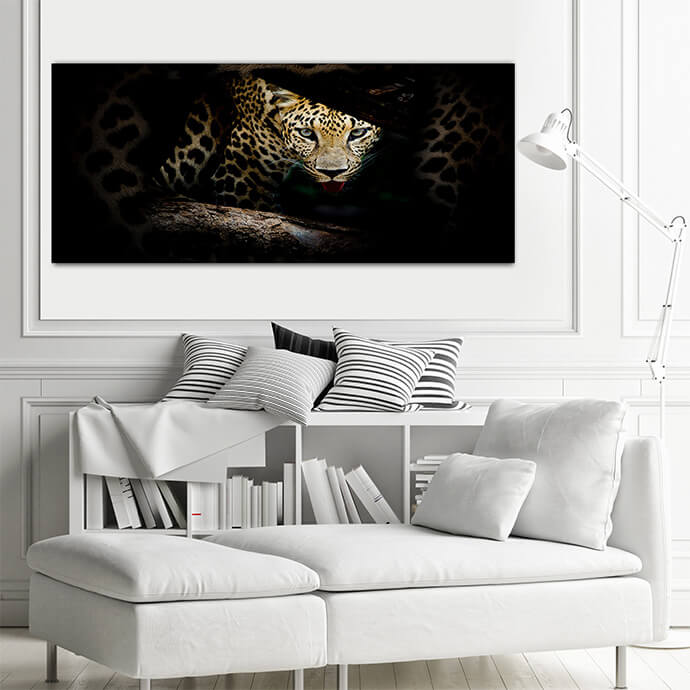M8 Landscape 0004 Mockups1 P 0001 PRINT1 0009 15733742 leopard portrait AOAY1735