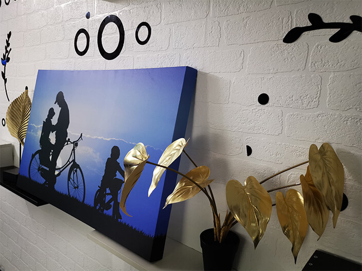 M1 (32 x20) 24301888 silhouette of bicycle people AOAY2215 0001 IMG 20220803