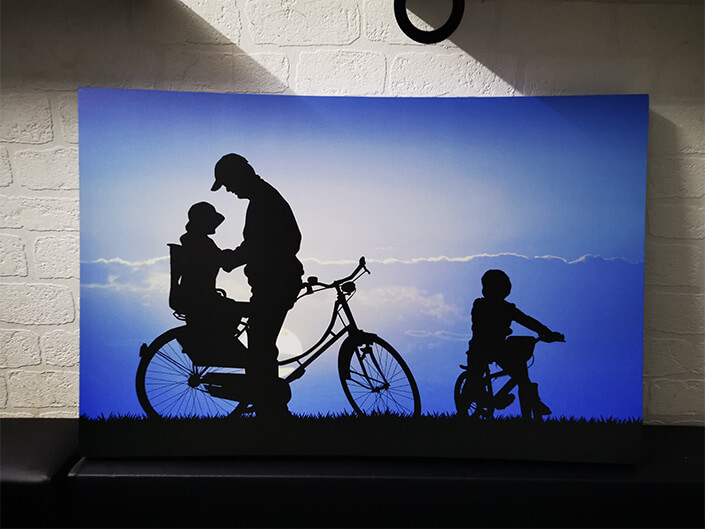 M1 (32 x20) 24301888 silhouette of bicycle people AOAY2215 0005 IMG 20220801