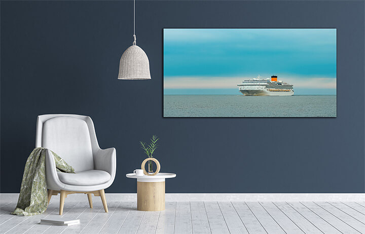 M3 0027 MOCKUPs 0020 35141150 large royal cruise liner AOAY2125