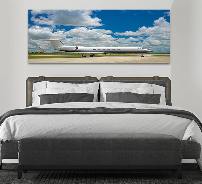 M10 0020 ML 0070 20676 corporate jet AOAY2528