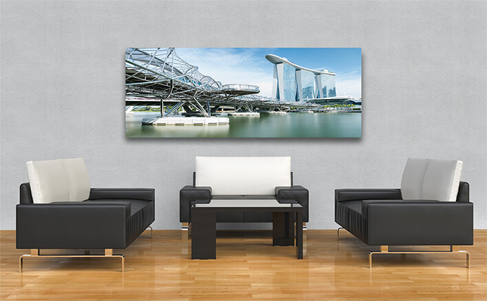 M1 0011 ML 0008 32514868 helix bridge and marina bay in the morning with blue sky AOAY2495