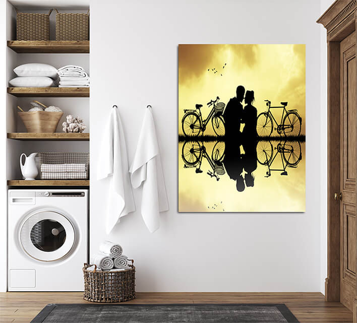 M2_0011_MOCKUP__0025_22196666_couple-with-bicycles-at-sunset_AOAY2204