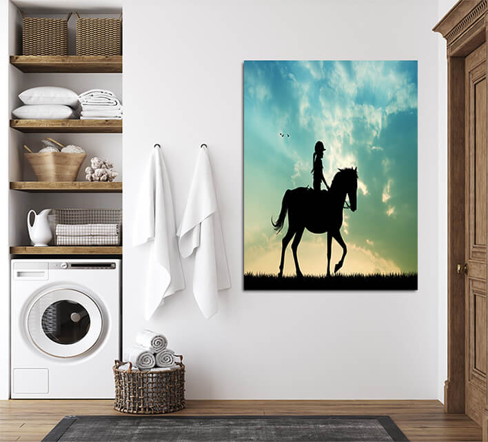 M2 0015 MOCKUP 0021 22871012 horse ride at sunset AOAY2208