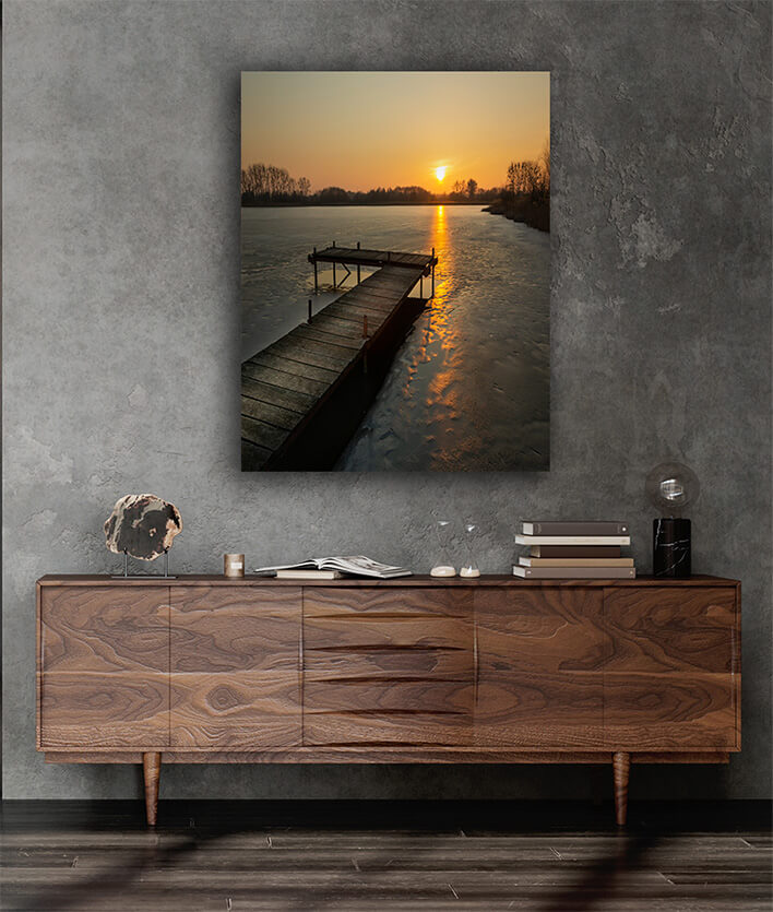 M6 0011 MP 0003 33907062 beautiful evening view of the wooden platform on the frozen AOAY2079