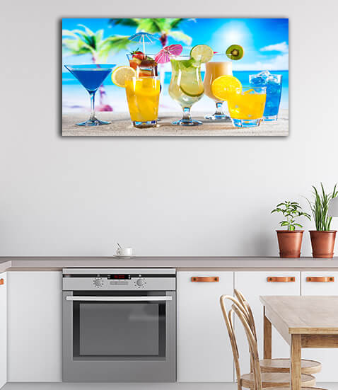 M7 0037 ML 0045 16825114 cocktails alcohol drinks with fruits AOAY2442