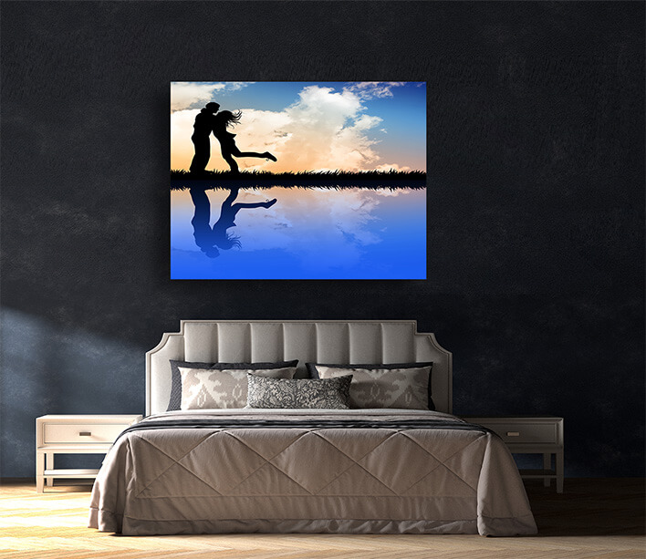 M9 0000 MOCKUPS LAND 0059 8583050 lovers AOAY2170