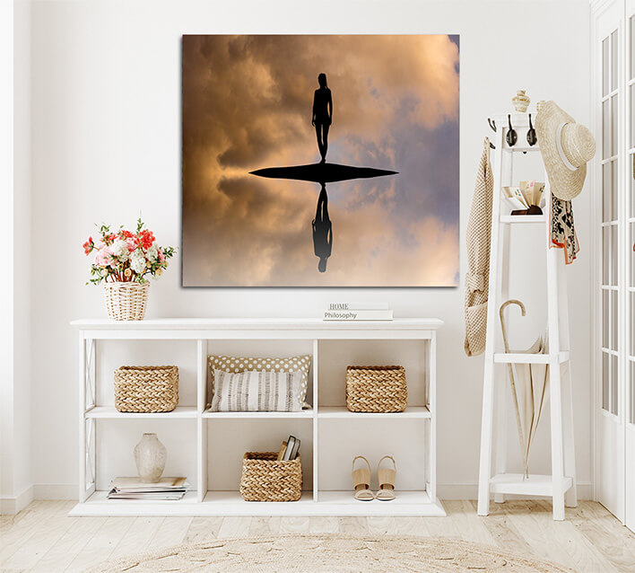 M9 0055 ML 0026 24884086 woman on the island reflection in the water AOAY2450