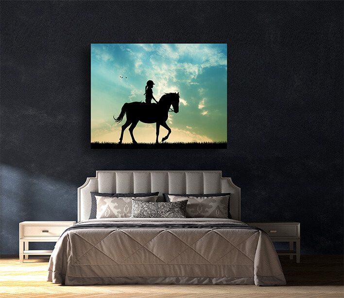 M9 0056 MOCKUPS LAND 0021 22871012 horse ride at sunset AOAY2208