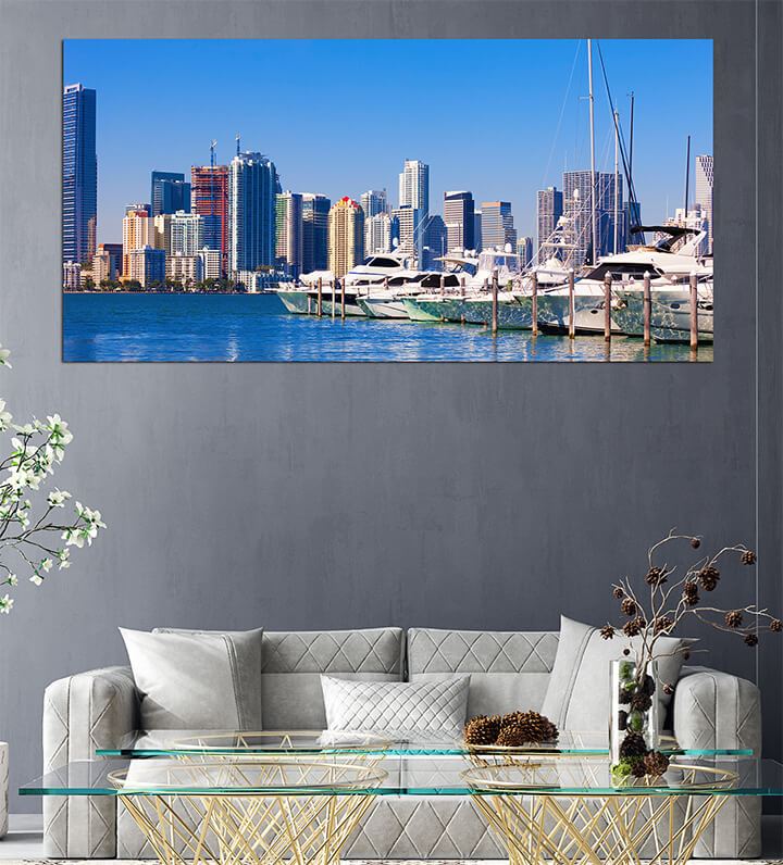 2M 0026 MP 0044 14742462 miami south beach marina with skyline AOAY3130