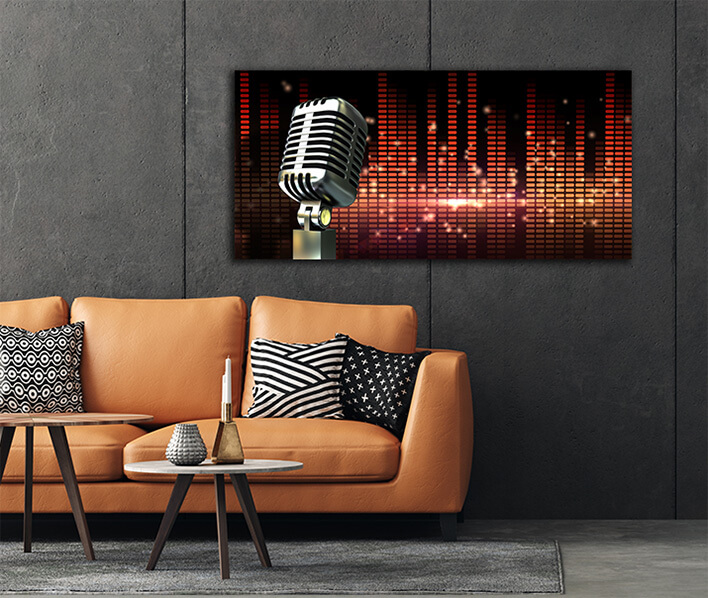 H5 0072 ML 0047 20603900 digitally generated retro chrome microphone AOAY2763