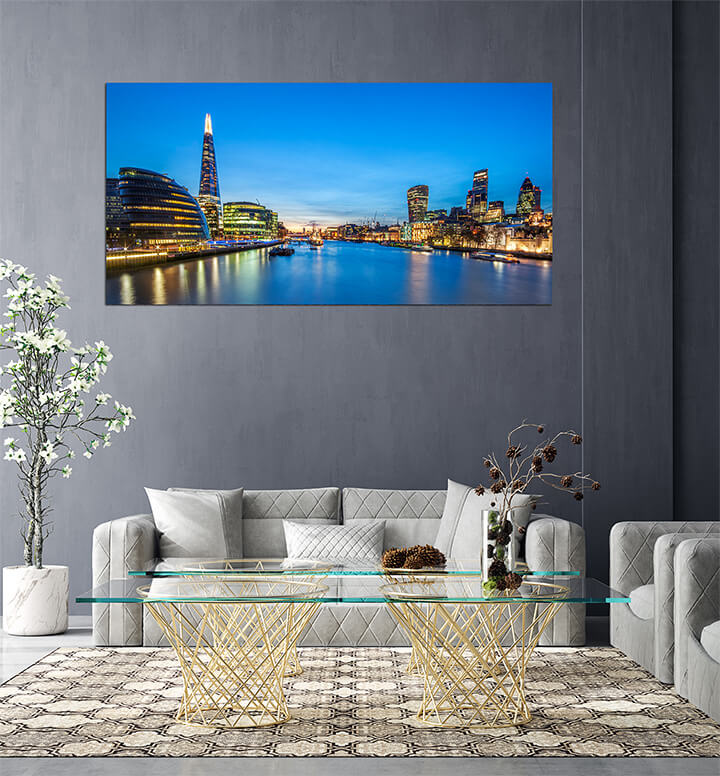 M2 0047 MP 0023 20536394 panoramic view of london skyline AOAY3160
