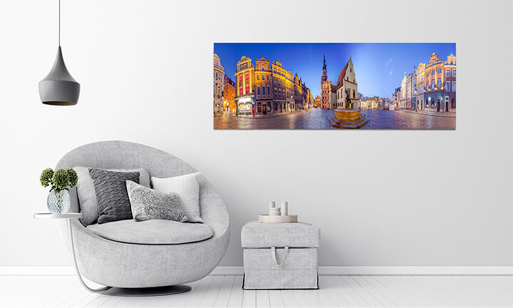 M5 0019 ML 0024 20931766 night skyline of poznan old market square in western poland AOAY3164