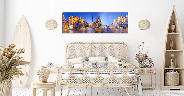 M6 0022 ML 0024 20931766 night skyline of poznan old market square in western poland AOAY3164