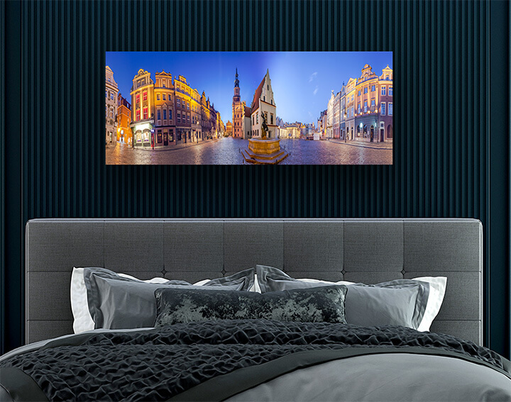 R1 0028 ML 0024 20931766 night skyline of poznan old market square in western poland AOAY3164