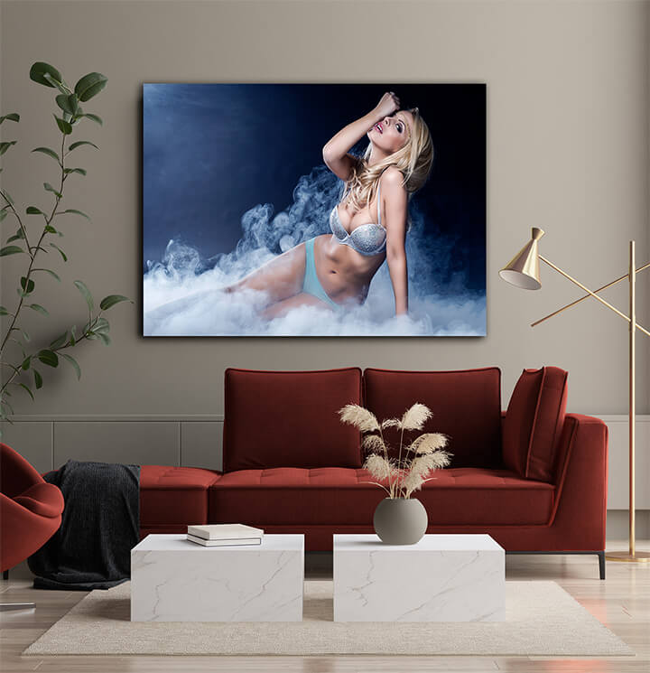 M1 0002 ML 0016 4142489 beautiful sexy blond girl long hair holiday makeupmake up AOAY3359