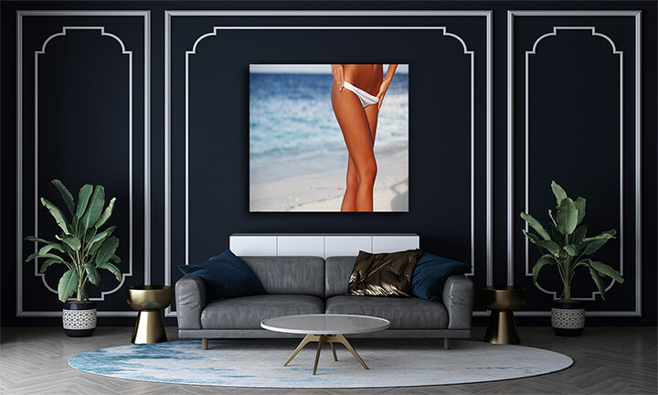 M1 0013 ML 0029 5073130 woman in bikini AOAY3376
