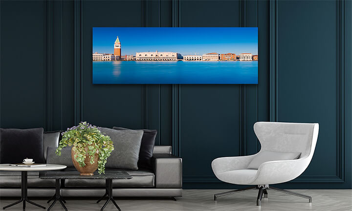 M2 0018 ML 0014 32094294 venice cityscape italy view of the san marco square AOAY3232