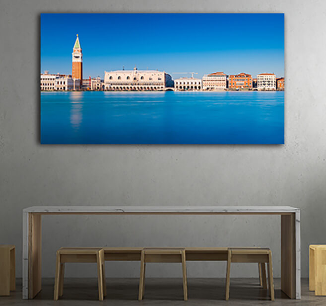 M4 0018 ML 0014 32094294 venice cityscape italy view of the san marco square AOAY3232