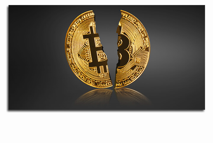 R01 0018 MP 0004 39023596 physical bitcoin virtual crypto currency coin blockchain technology AOAY3977