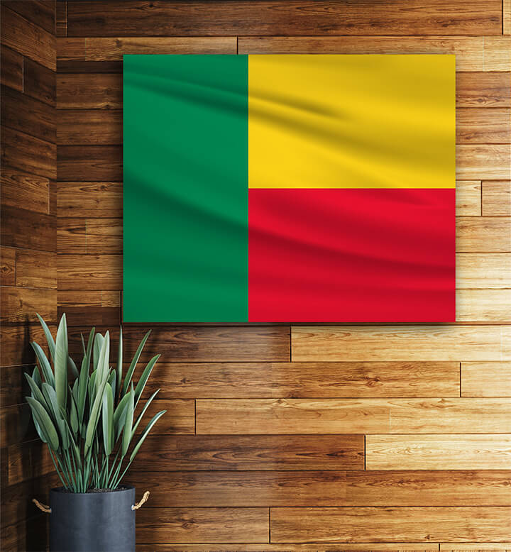 T1 0034 ML 0002 Benin Waving Flag AOAY4266