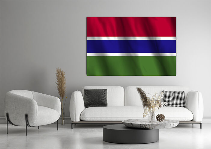 WEB03 0010 MP 0020 Gambia Waving Flag AOAY4290