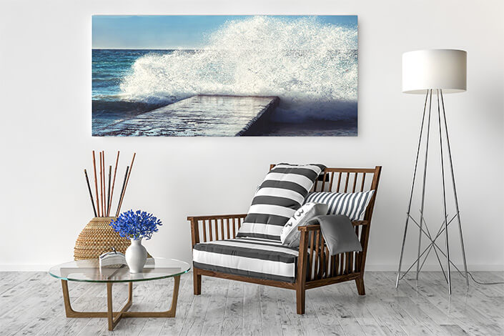 WEB04 0049 ML 0040 46943370 big waves crushing on stone pier on stormy weather AOAY4420