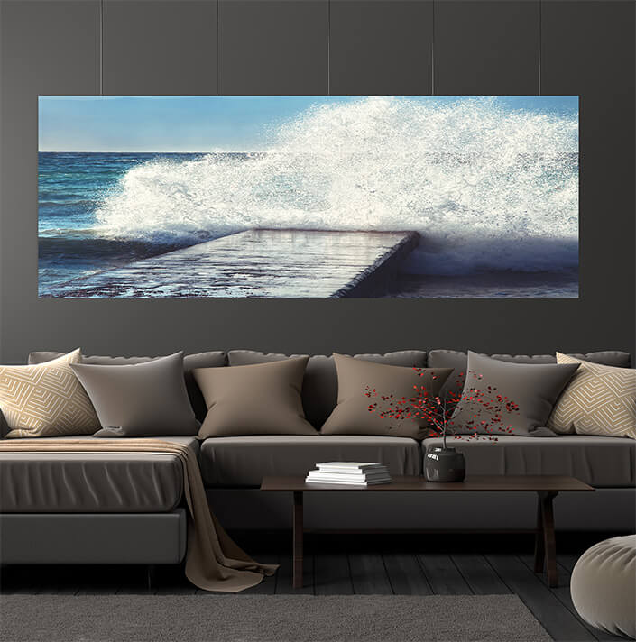 WEB06 0078 ML 0040 46943370 big waves crushing on stone pier on stormy weather AOAY4420