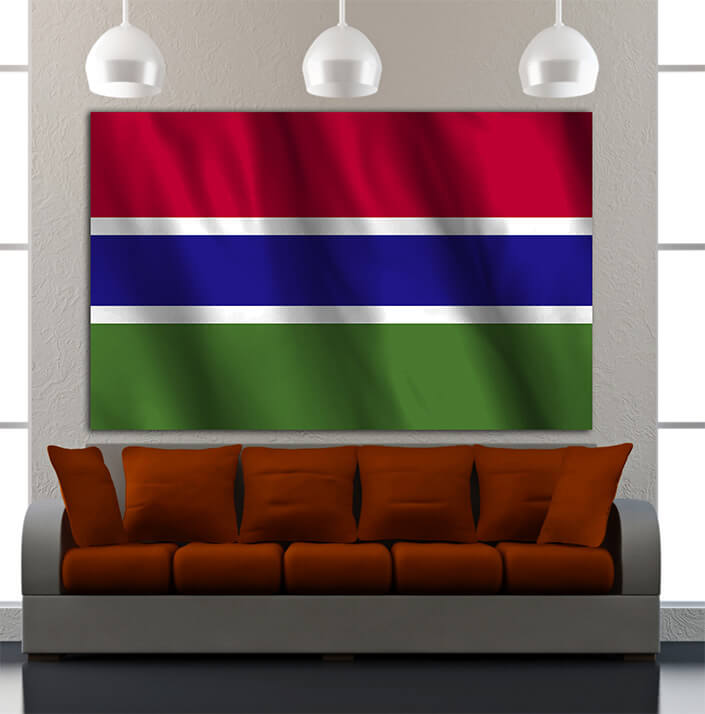 WEB07 0016 MP 0020 Gambia Waving Flag AOAY4290
