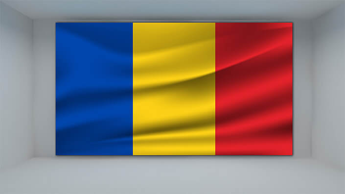 WEB01 0015 MP 0030 Romania flag waving AOAY4097