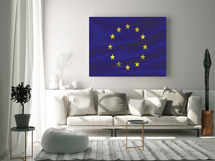 WEB02 0037 MP 0011 European Union waving Flag AOAY4008