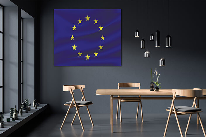 WEB03 0035 MP 0011 European Union waving Flag AOAY4008