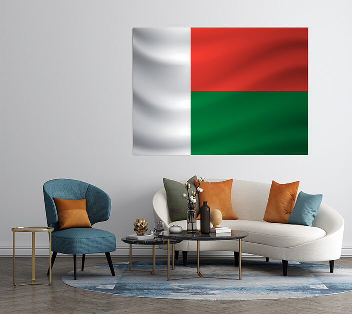 WEB03 0090 MP 0045 Madagascar Waving Flag AOAY4328