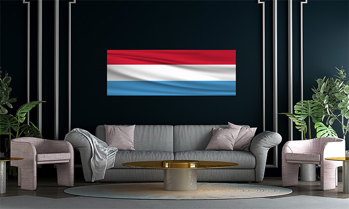 WEB07 0013 MP 0033 Luxemburg waving Flag AOAY4064