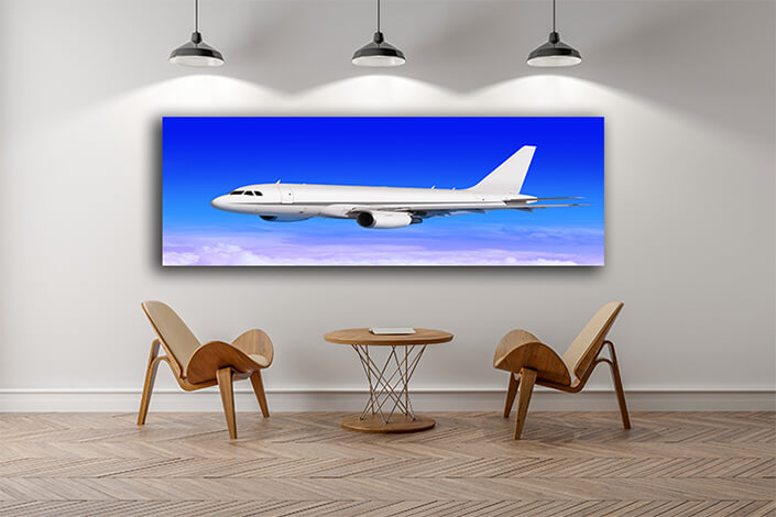 WEB005 0013 MP 0027 15928598 cargo plane on blue sky AOAY5146