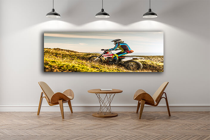 WEB005 0028 MP 0012 19313276 Climb enduro bike rider AOAY5816