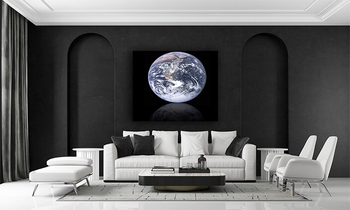 WEB006 0034 MS 0036 2620961 earth reflection AOAY5362