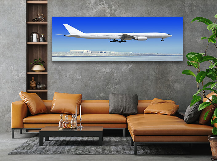 WEB008 0004 MP 0026 2855415 airplane is landing to runway AOAY5090