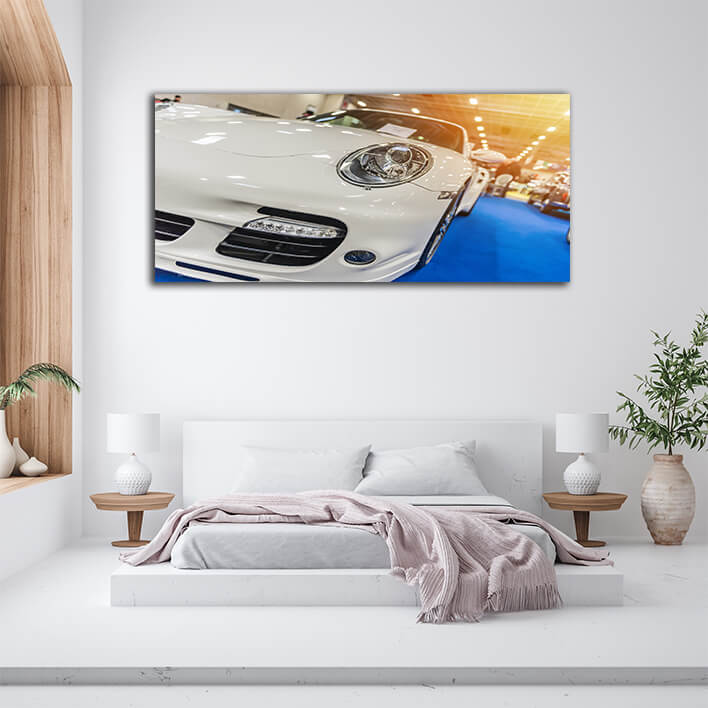 WEB002 0004 WEB001 0035 46104742 close up of a white sport luxury car AOAY5290