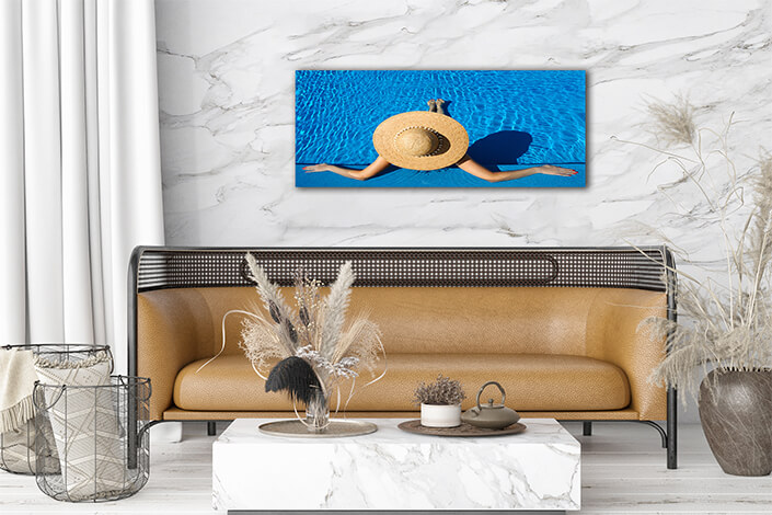 WEB002 0021 MP 0003 4087565 woman at poolside AOAY6658