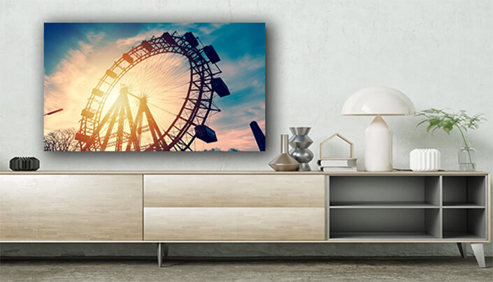 WEB002 0022 ML 0008 46103836 silhouette of a vintage ferris wheel AOAY5284