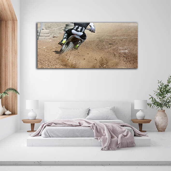 WEB002 0031 WEB001 0008 48179112 motocross rider increase speed in track AOAY6174