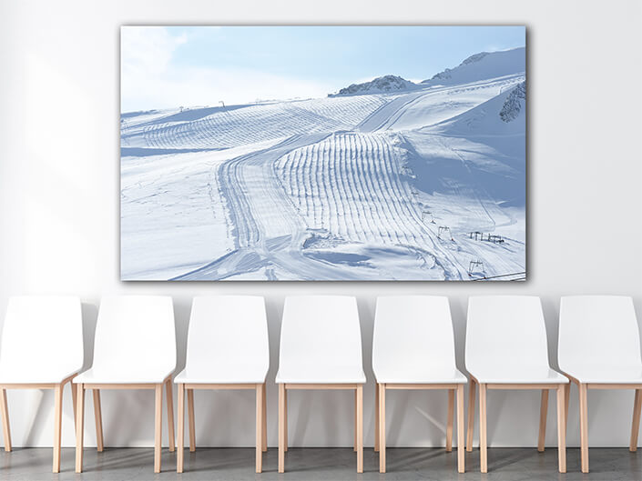 WEB003 0005 MP 0019 8152912 mountains with snow in winter AOAY6699